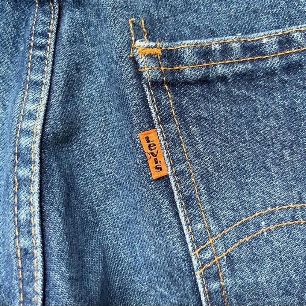RARE VINTAGE LEVI BELLBOTTOM 70S WIDE LEG FLARE JEANS